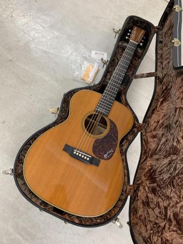 Martin 000-28EC Eric Clapton Signature 2001年製 L.R Baggs iBEAM Active ピックアップ付き!