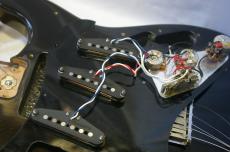 Fender USA American Standard Stratocaster  1995年製_9
