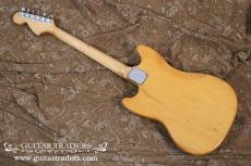 Fender 1977 Mustang_2