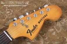 Fender 1977 Mustang_4