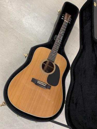 Martin D-28 2010年製 Oval Active ピエゾ+貼り付け ピックアップ付き!