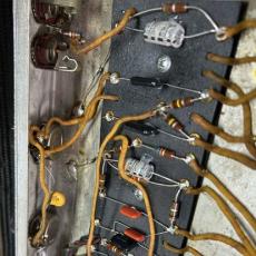 Fender Princeton Amp (Brown Panel)_8
