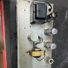 Fender Princeton Amp (Brown Panel)_11