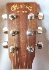 Martin 000JR 10 SHAWN  MENDES_3