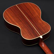 Martin 000-28EC Eric Clapton Signature w/Highlander Pickup (2003)_9