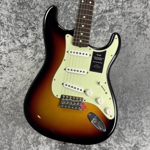 Fender Limited Edition Vintera II Road Worn ‘60s Stratocaster -3-Color Sunburst - #MX26034765【3.45kg】