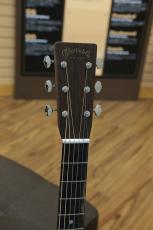 Martin D-28 Standard / Amber Tone_5