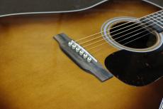Martin D-28 Standard / Amber Tone_6