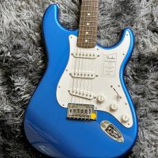 Fender Standard Stratocaster, Laurel Fingerboard, White Pickguard, Aqua Marine Metallic 【特価】