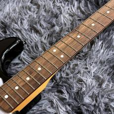 Fender Standard Stratocaster, Laurel Fingerboard, White Pickguard, 3-Color Sunburst 【特価】_5