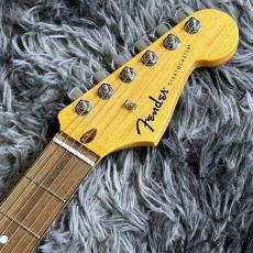 Fender Standard Stratocaster, Laurel Fingerboard, White Pickguard, 3-Color Sunburst 【特価】_6