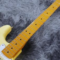 Fender Vintera II '70s Stratocaster, Maple Fingerboard, Vintage White 【中古】_4