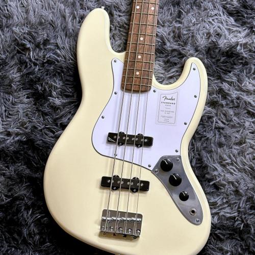 Fender Standard Jazz Bass, Laurel Fingerboard, White Pickguard, Olympic White 【特価】