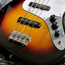 Fender Standard Jazz Bass, Laurel Fingerboard, White Pickguard, 3-Color Sunburst 【特価】_3