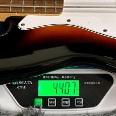 Fender Standard Jazz Bass, Laurel Fingerboard, White Pickguard, 3-Color Sunburst 【特価】_11