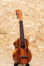 Kamaka HF-1 Soprano w/PU 2013_3