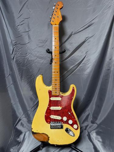 Fender Stratocaster　