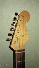 momose Stratocaster custom_5