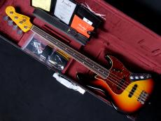 Fender Custom Shop Haruomi Hosono '66 Jazz Bass Journeyman Relic Faded 3-Color Sunburst_2