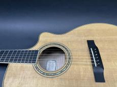 Larrivee VM-09 Flame Maple 2001年製 / Master Grade Canadian Sitka Spruce Top・Master Grade Flame Maple Side and Back・Mahogany Neck・Ebony Fingerboard and Bridge・Maple Binding・Abalone Rosette・ Clear Pick guard_12