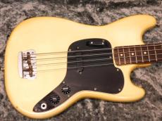 Fender MusicMaster Bass '77_3