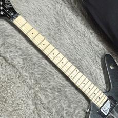 KRAMER Tracii Guns Gunstar Voyager Black Metallic and Silver Ghost Flames_2