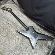 KRAMER Tracii Guns Gunstar Voyager Black Metallic and Silver Ghost Flames_3