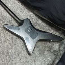 KRAMER Tracii Guns Gunstar Voyager Black Metallic and Silver Ghost Flames_4