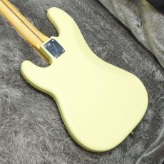 Fender Player II Precision Bass MN Hialeah Yellow_4