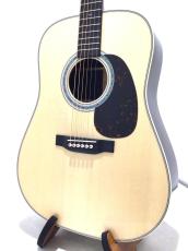 Martin Custom D-28 Itarian Alpine Spruce