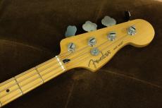 Fender ★セール対象品★Player II Jazz Bass , Maple Fingerboard / Coral Red_5