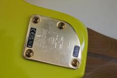 Fender MonoNeon Jazz Bass V / Neon Yellow【特価】_9