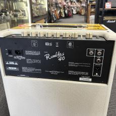 Fender Rumble 40 V3 IVORY 100V JPN_6