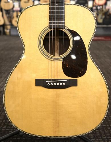 Martin 000-28 Standard S/N 2978395【弾きやすさ、音の広がり◎】