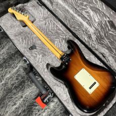 Fender American Professional II Stratocaster RW 2-Color Sunburst_9
