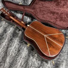 Martin D-28 John Lennon 75th Anniversary_10