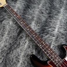 Fender Made in Japan Heritage 60s Precision Bass 3-Color Sunburst_3