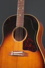 Gibson J-45_3