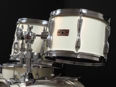 YAMAHA YD-9000R 5点ドラムセット BD22" TT12" 13” FT16" SD14" Stage White【Made in Japan】【浜松の楽器店 SONIX・1Fドラム専門フロア】_2