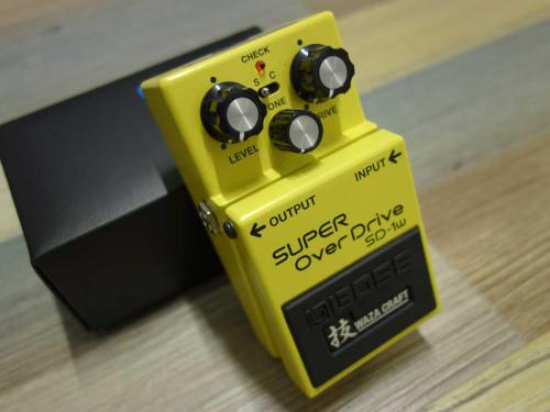 BOSS SD-1W