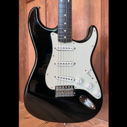 Fender Made In Japan Traditional Ⅱ 60s Stratocaster