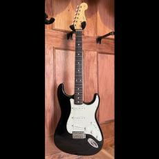 Fender Made In Japan Traditional Ⅱ 60s Stratocaster_2