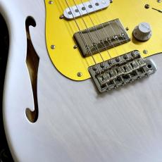 Red House General S/SSH Hollow Trans White Burst_3
