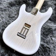 Red House General S/SSH Hollow Trans White Burst_8