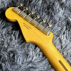 Fender Player II Stratocaster, Maple Fingerboard, Aged Cherry Burst 【特価】_7