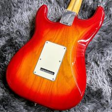 Fender Player II Stratocaster, Maple Fingerboard, Aged Cherry Burst 【特価】_8