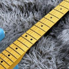 Fender Player II Stratocaster, Maple Fingerboard, Aquatone Blue 【特価】_5