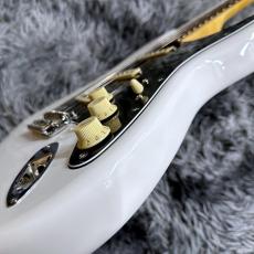Fender Player II Stratocaster, Rosewood Fingerboard, Polar White 【特価】_10