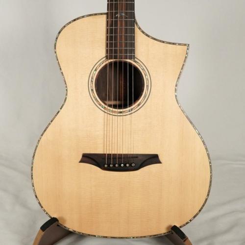 Bromo Guitars BAR5CE【オール単板】【ピックアップ搭載】
