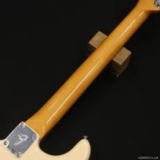 Fender Vintera III Late '60s Stratocaster, Maple Fingerboard, Olympic White_7